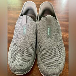 Skechers Women’s Slip Ins-GoWalk 6 Sneakers-Grey & Turquoise- Size 11-ECU